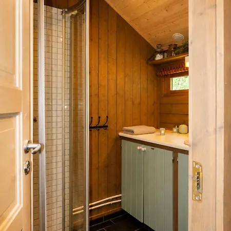 Feriehus In Out In Geilo, Comfortable And Family Friendly